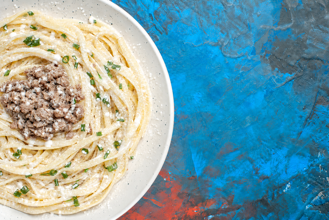 Tagliolini Low Carb con ragù bianco di vitello, panna e maggiorana