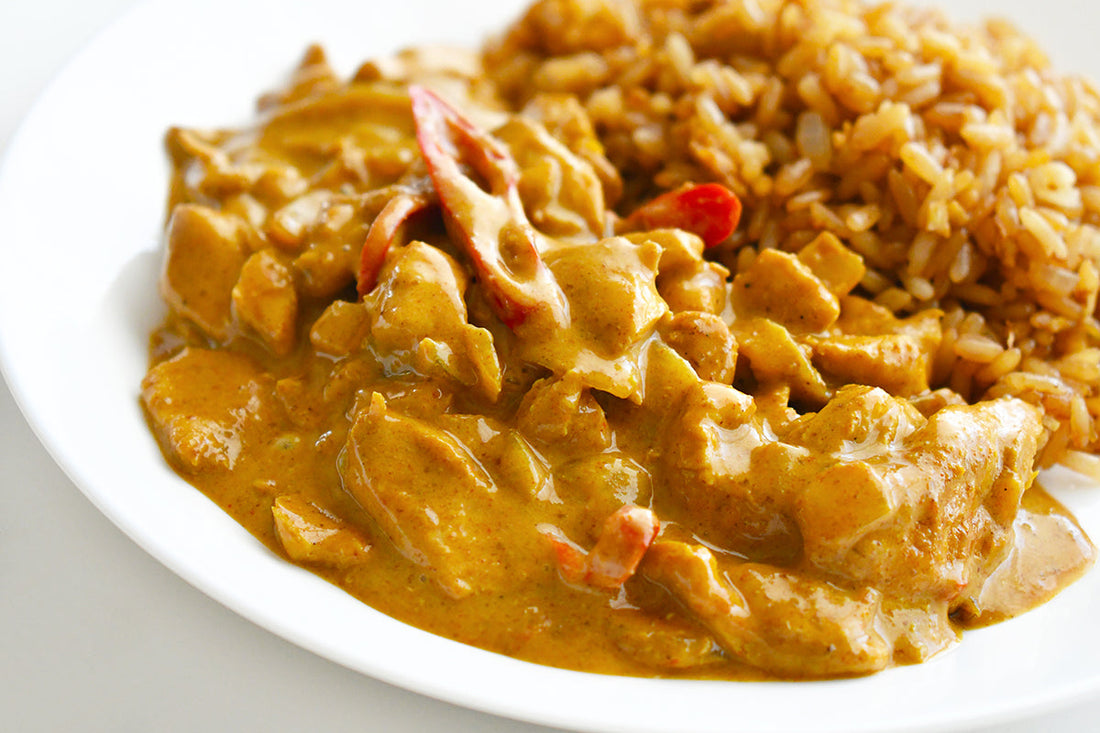 Risoni Low Carb con pollo al curry e latte di cocco